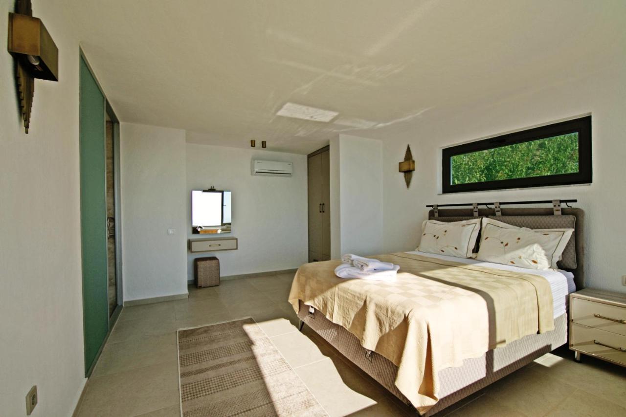 Villa With A Private Heated Pool, Jacuzzi, Overlooking Spectacular Views Of The Sea Kaş Extérieur photo